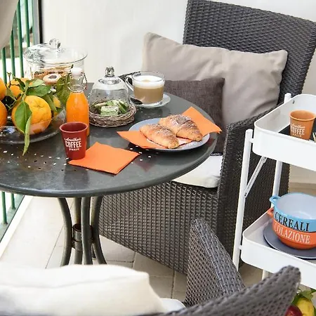 La Maison Des Le Monde Гостевой дом Сорренто