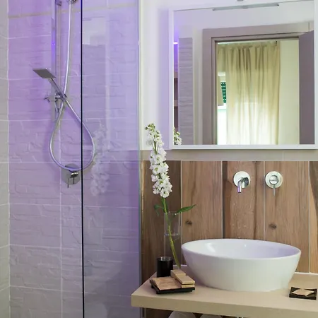 La Maison Des Le Monde